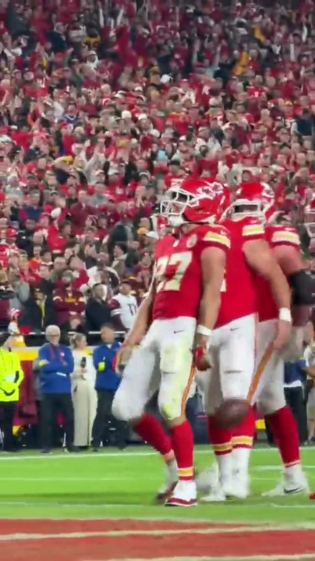 6-7? More like 87 🏹 #chiefs #chiefskingdom #mnf #traviskelce #kansascity 📺: ESPN