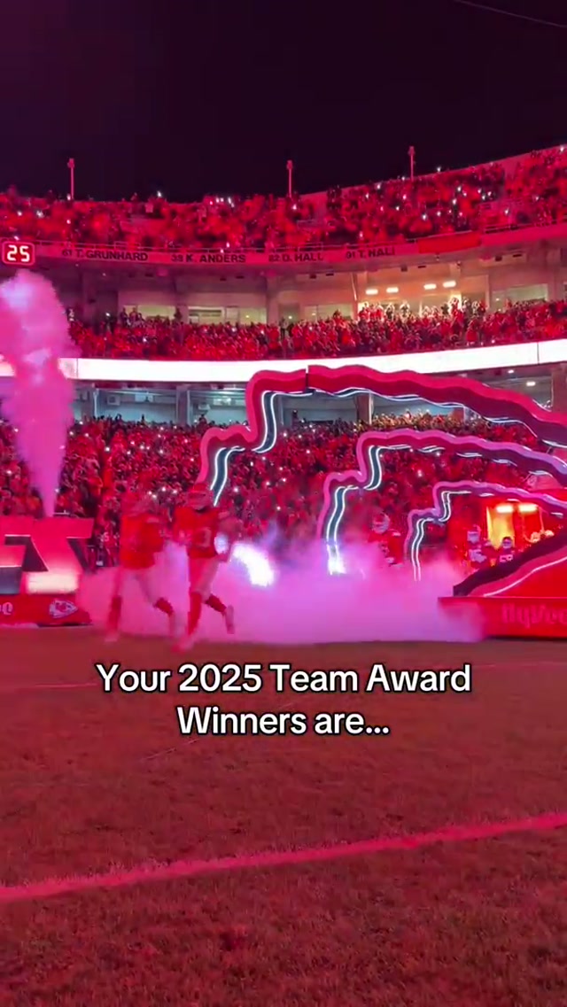 Our 2025 team award winners 👏 #chiefs #chiefskingdom #kansascity #nfl #teamawards 