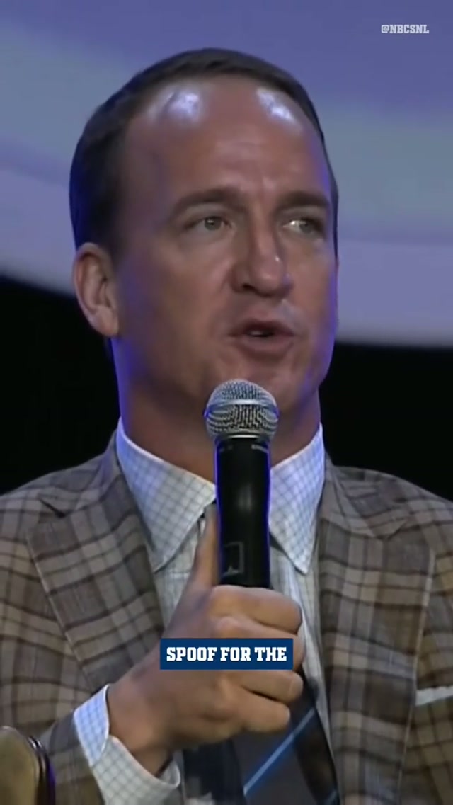 an iconic moment from 1️⃣8️⃣. #colts #nfl #peytonmanning #snl #skit
