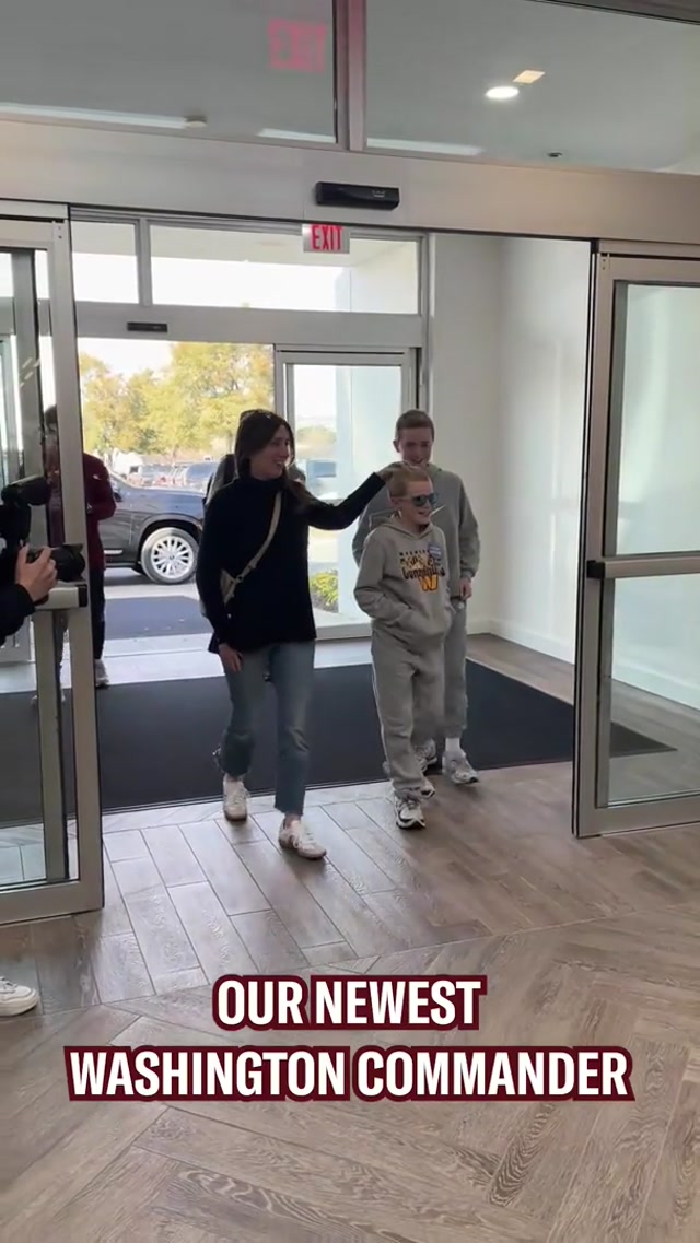 our newest Commander, Fox Thornhill 💛 #football #commanders #makeawish #wholesome #feelgood