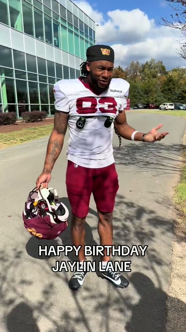 happy bday Ari’s husband!!! #football #NFL #washingtondc 