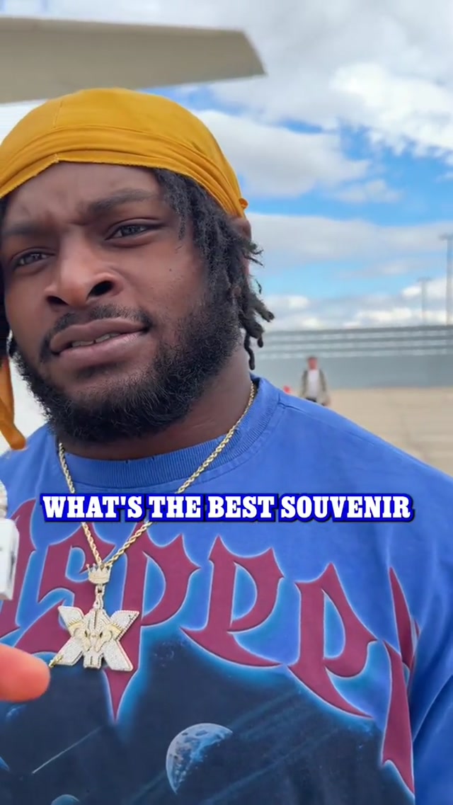 for the homies back home ๐งณ #DallasCowboys #NFL #travel #minimic #souvenirs