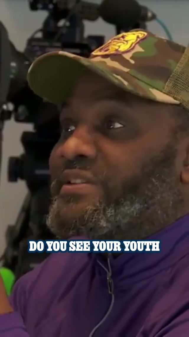 "I've always been young so" 😭 #DallasCowboys #NFL #pressconference #funny #coach