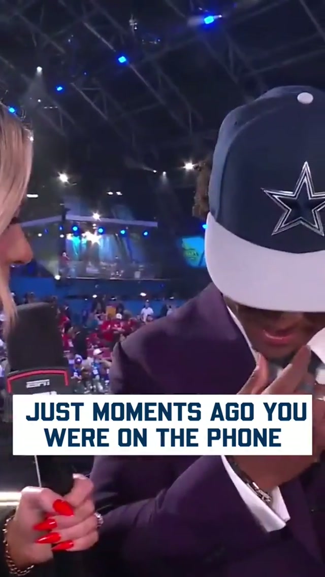 first interview as a Cowboy 🗣️

📺: #NFLDraft April 23-25 on NFLN/ESPN/ABC 

#DallasCowboys #CalebDowns #NFL #OhioState 