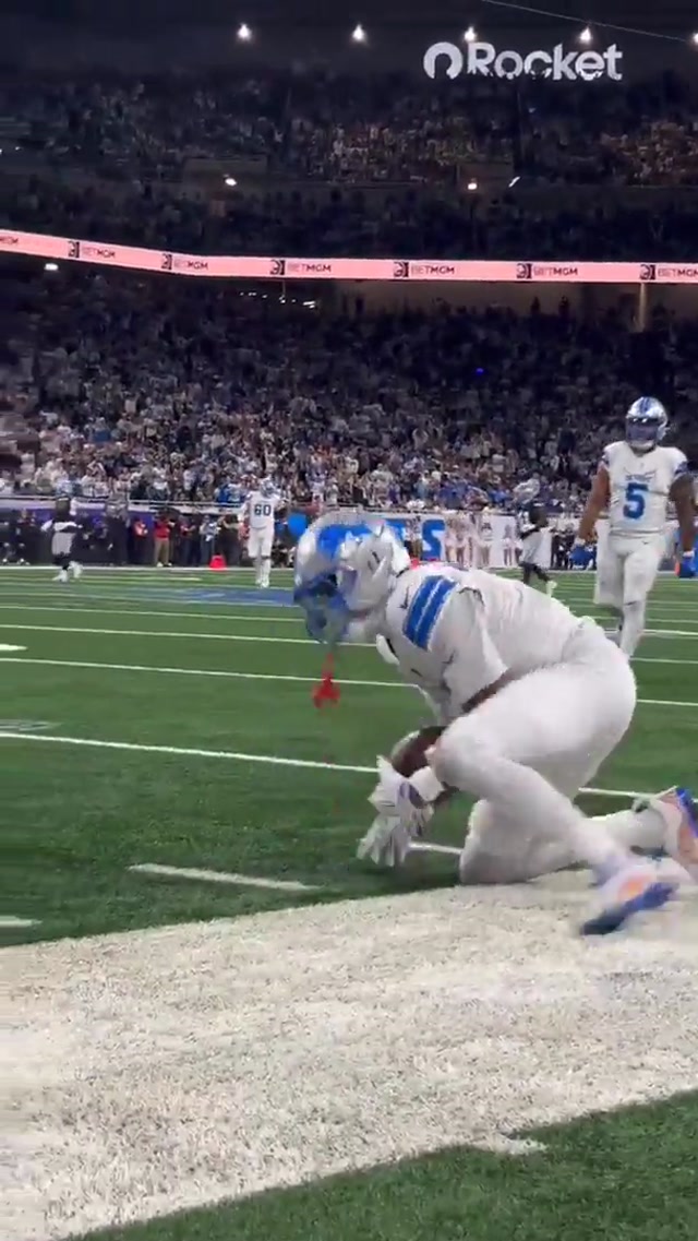Waymo motion 🤫
#DetroitLions #NFL #football 