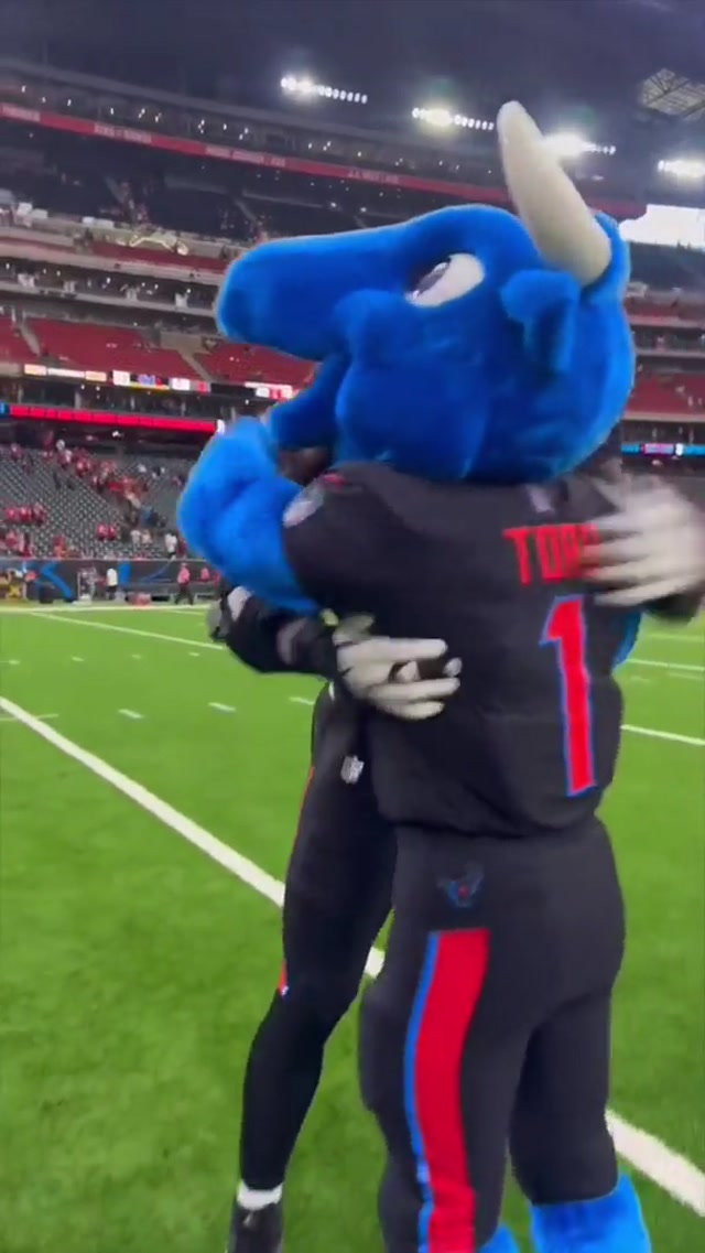 WE ARE ALL WILL ANDERSON JR TODAY 😤
#houston #texans #nfl #win #victorymonday (via @TORO 🐃)