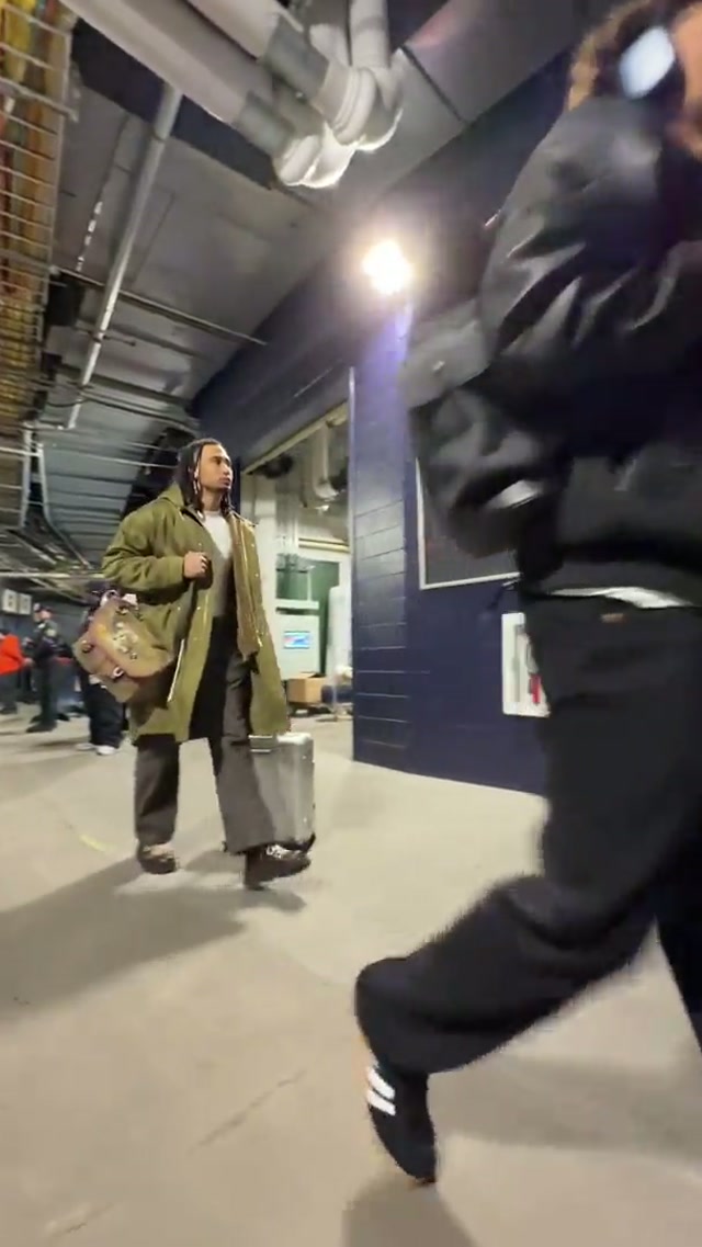 He’s here and he’s ready. #cjstroud #nfl #playoffs #houstontexans 