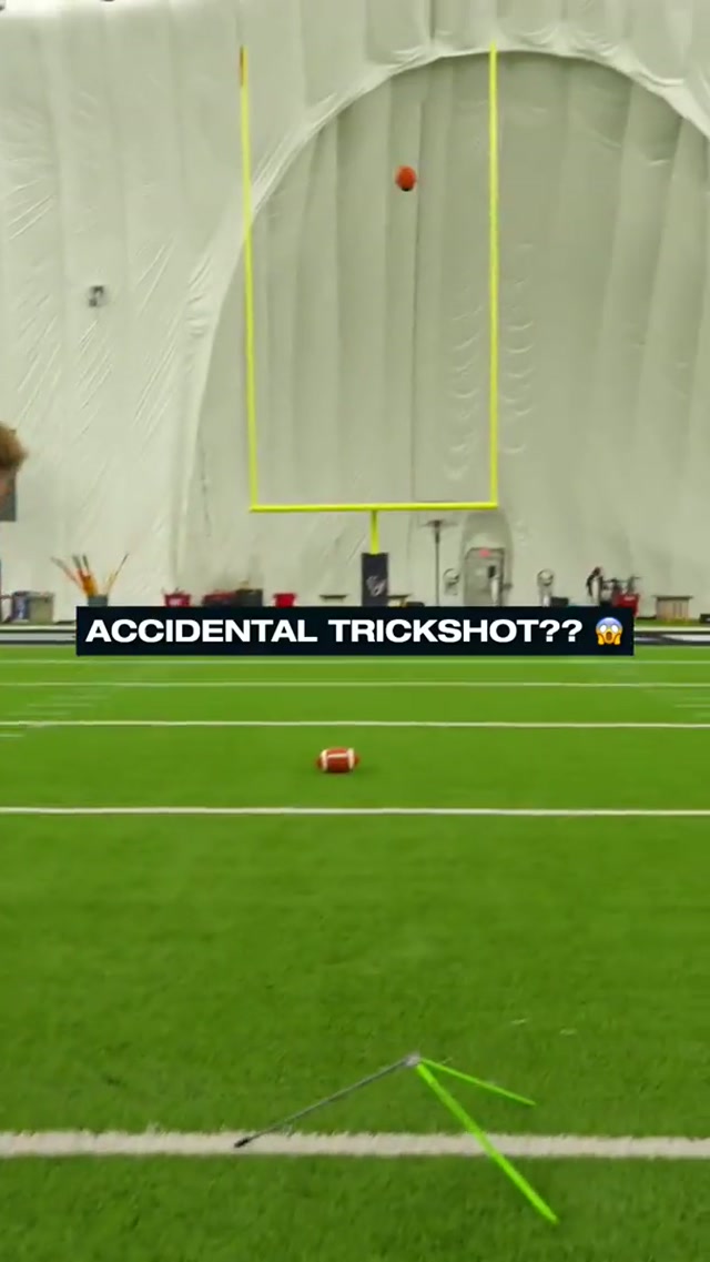 How many FGs do you think you could make in one hour?? 🤔

#houstontexans #kicker #challenege #game #competition 
