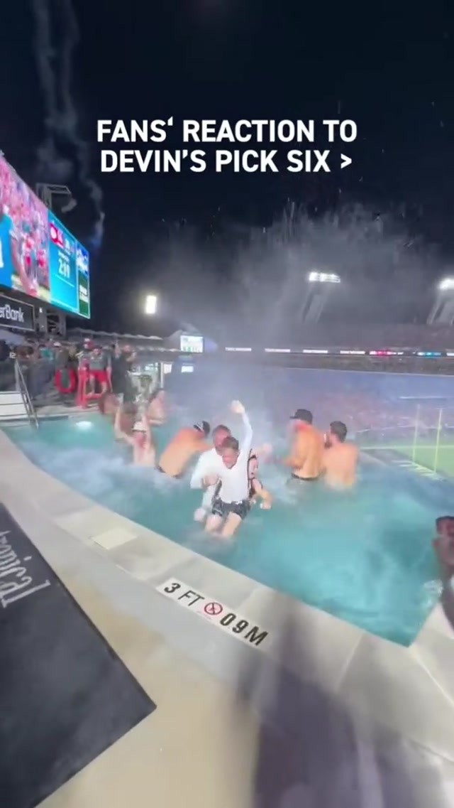 #DUUUVAL IS HYPE 😮‍💨😤 #NFL #DUUUVAL #MNF #jacksonvillejaguars 