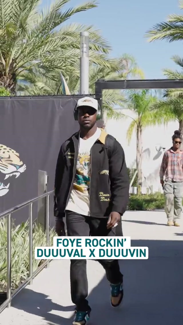 Decked out in @Duvin Design Co. 😮‍💨 #jacksonvillejaguars #nfl #duvin #DUUUVAL 