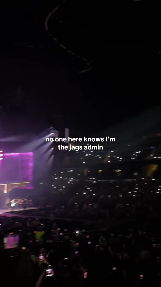 Manifested the Jo Bros coming to JAX 😍 SEE YOU SOON @Daily’s Place #joejonas #jonasbrothers #nickjonas #kevinjonas 