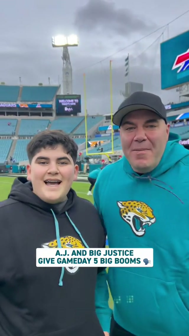 BOOOOOOOM ‼️@A.J. & Big Justice #5bigbooms #boom #nfl 