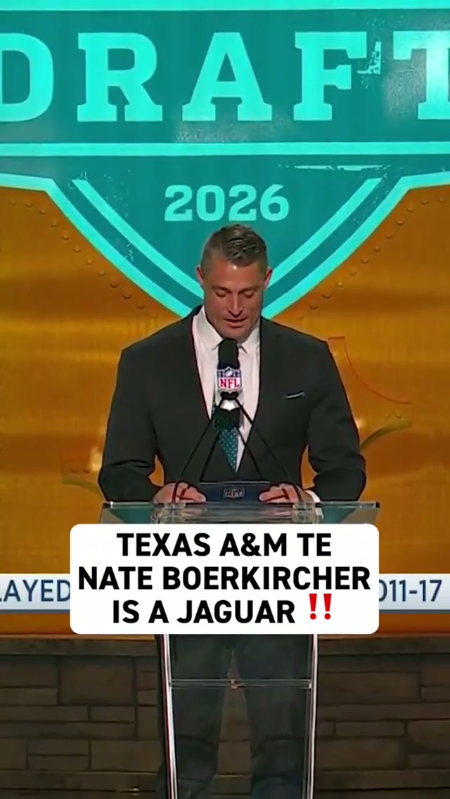“A hand-in-the-ground, wide tight end… As well as just a steady, dependable, reliable pass-catcher.”

#NFLDraft on NFLN #jacksonvillejaguars #jaguars #nfl 