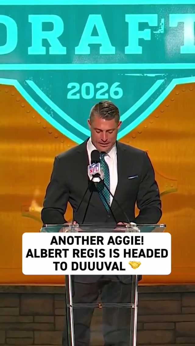 “He flashes when you watch the tape.”

#NFLDraft on NFLN #DUUUVAL #nfl #jacksonvillejaguars #jaguars 