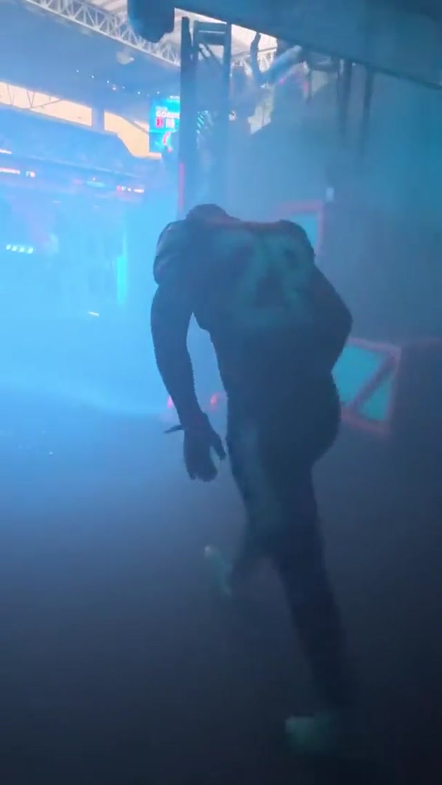 Letβs get it π€ #nfl #mondaynightfootball #rivalries