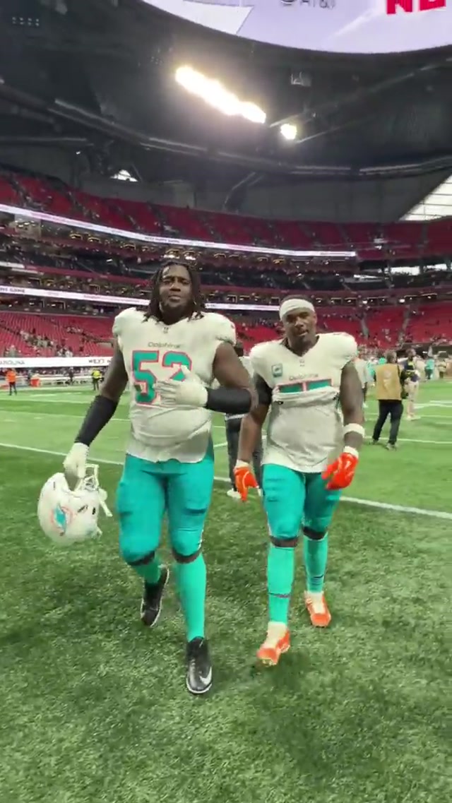 W vibes π¬ #nfl #celly #miamidolphins