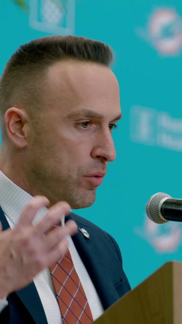 Coach Hafley’s core beliefs. 💪 #miamidolphins #coach #nfl 