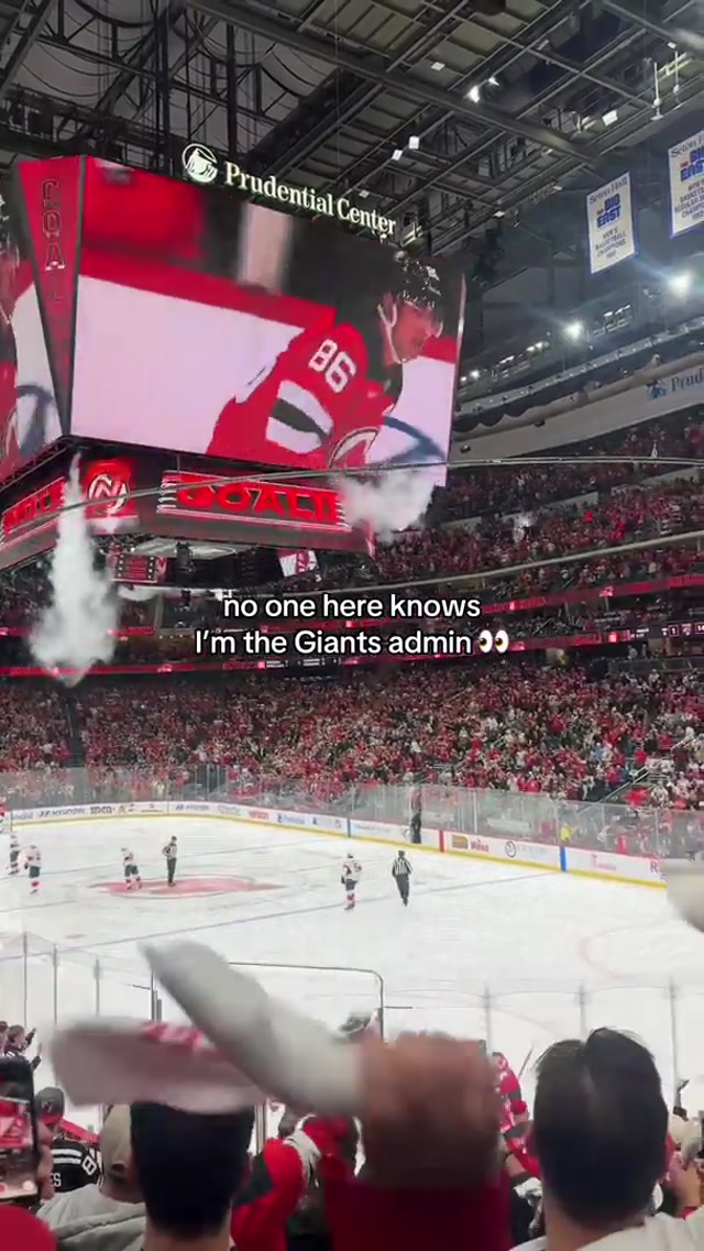 sup @New Jersey Devils 😏 #nygiants #giants #nfl #njdevils 