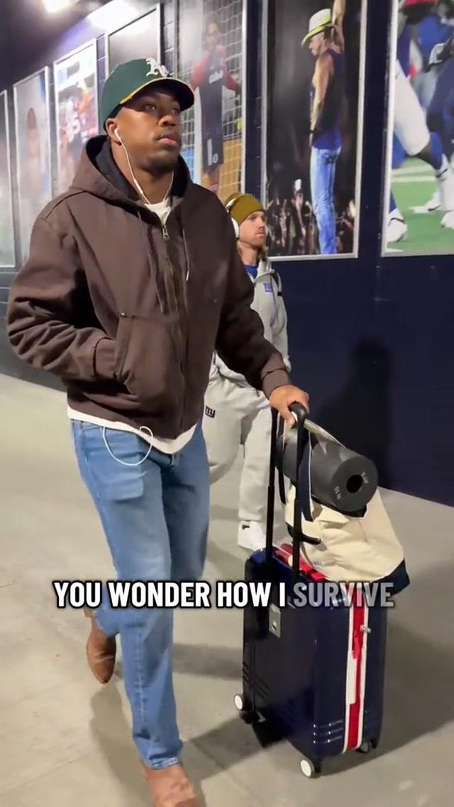 It may be brick but the fits are still fire #giants #mnf #arrivals #nfl #football 