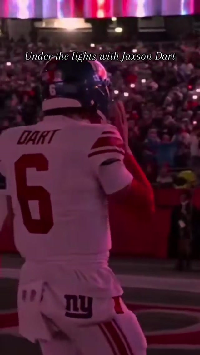 Put on a show rook 🫡 #giants #jaxsondart #mnf #football #giants 