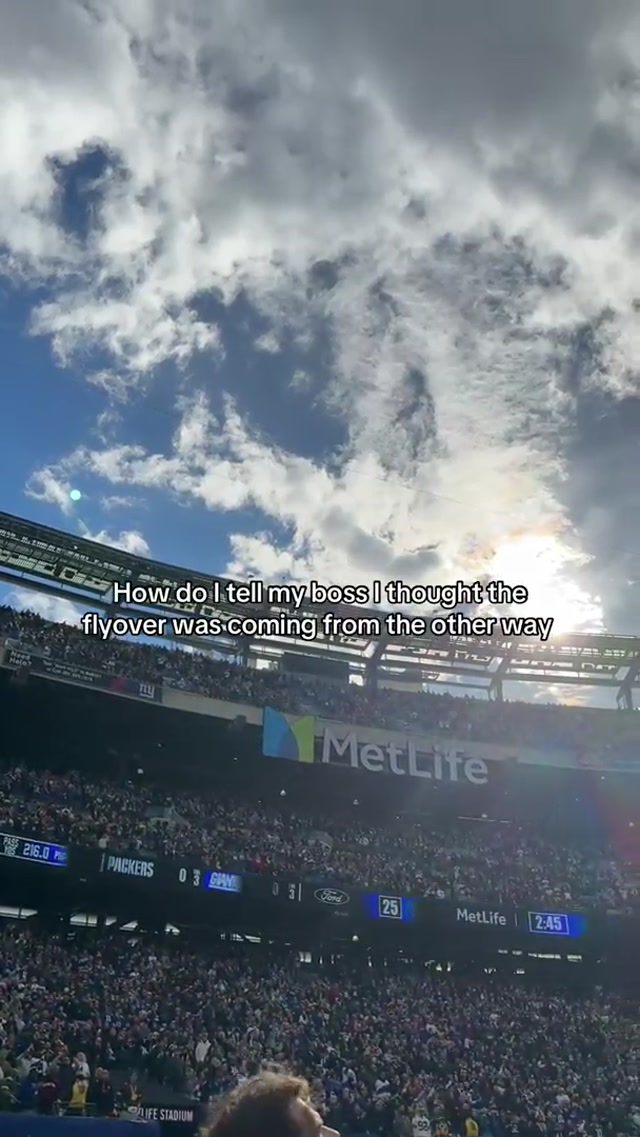 Honest mistake #nyg #giants #nfl #flyover 