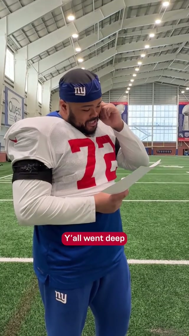 Who hit send.. Jermaine Eluemunor or a teammate? 💬 #jermaineeluemunor #giants #nfl #oldtweets #football