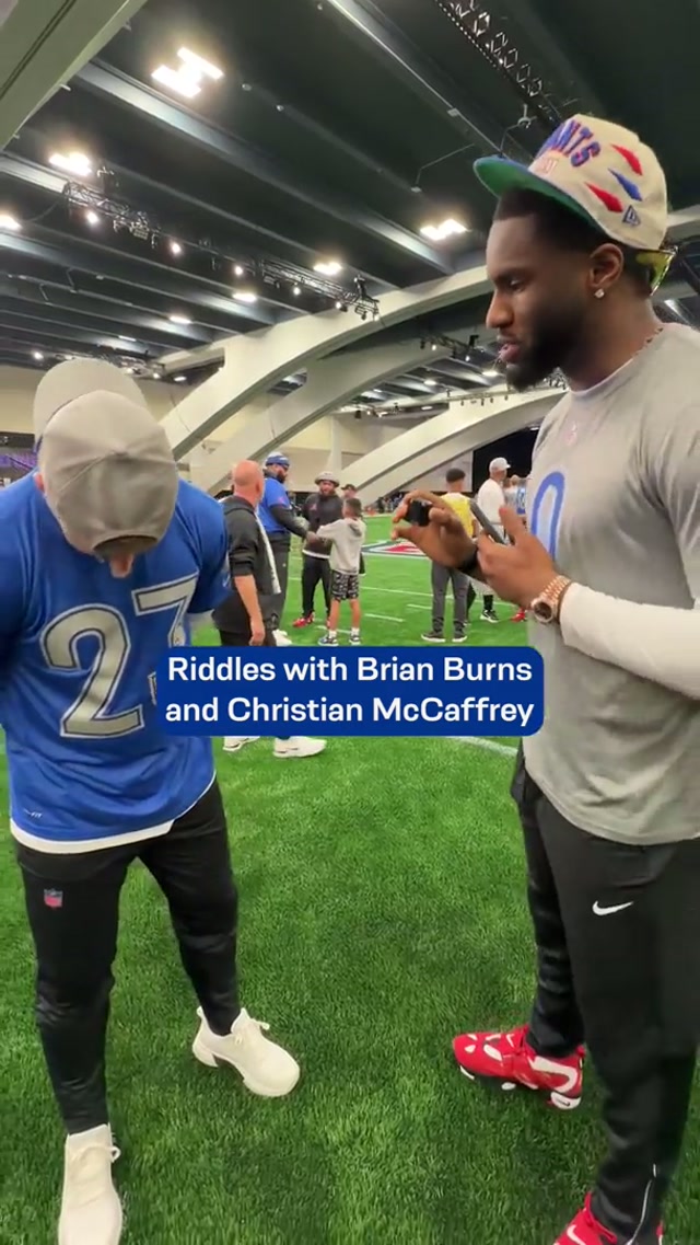 Riddles with Burns & CMC 😆 #giants#probowl#nfl#football#christianmccaffrey #brianburns