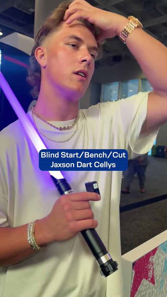 "They're all pretty good" 😌 #jaxsondart #nfl #football #newyorkgiants #jaxsondartdance