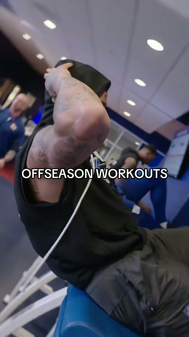 LOCKED IN #giants #nfl #workout #offseason #newyorkgiants 