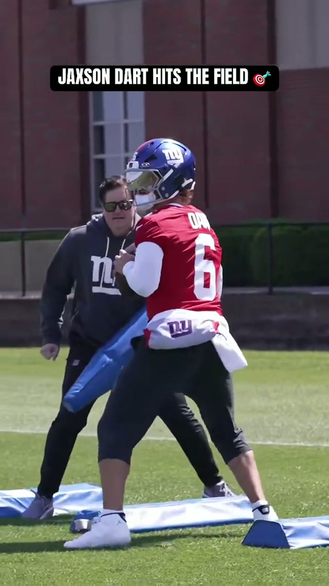 On field football activities 🫡🔥‼️ #giants #nfl #jaxsondart #newyorkgiants 