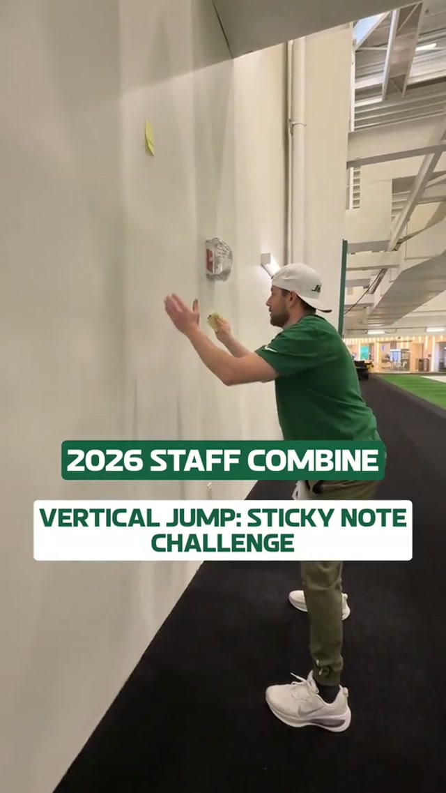testing their vertical…but with office supplies 😂 #nyjets #nfl #nflcombine #salesman 