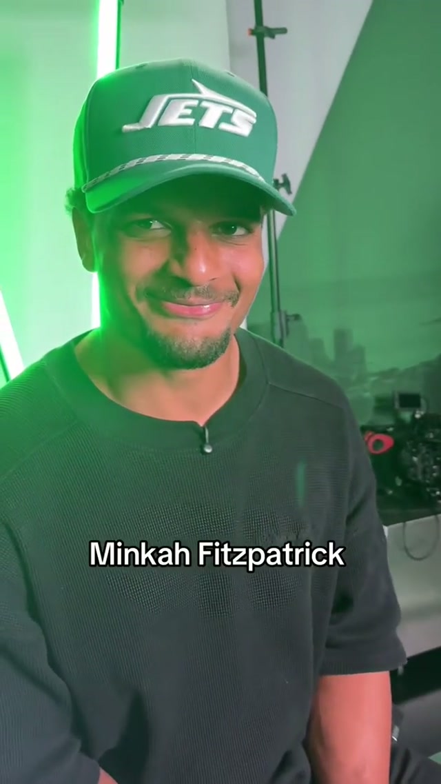 busy day at One Jets Drive 👏 #newyorkjets #nfl #freeagency #nflfreeagency 