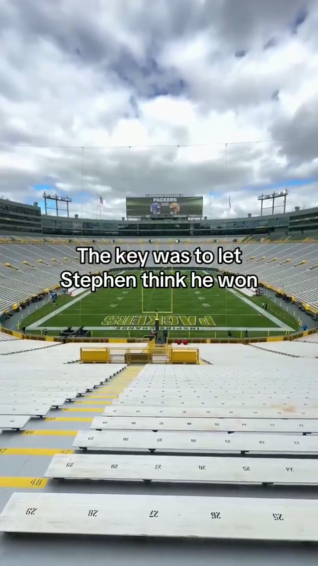 It was the perfect ending tbh #tellmelies #packers #stephendemarco 