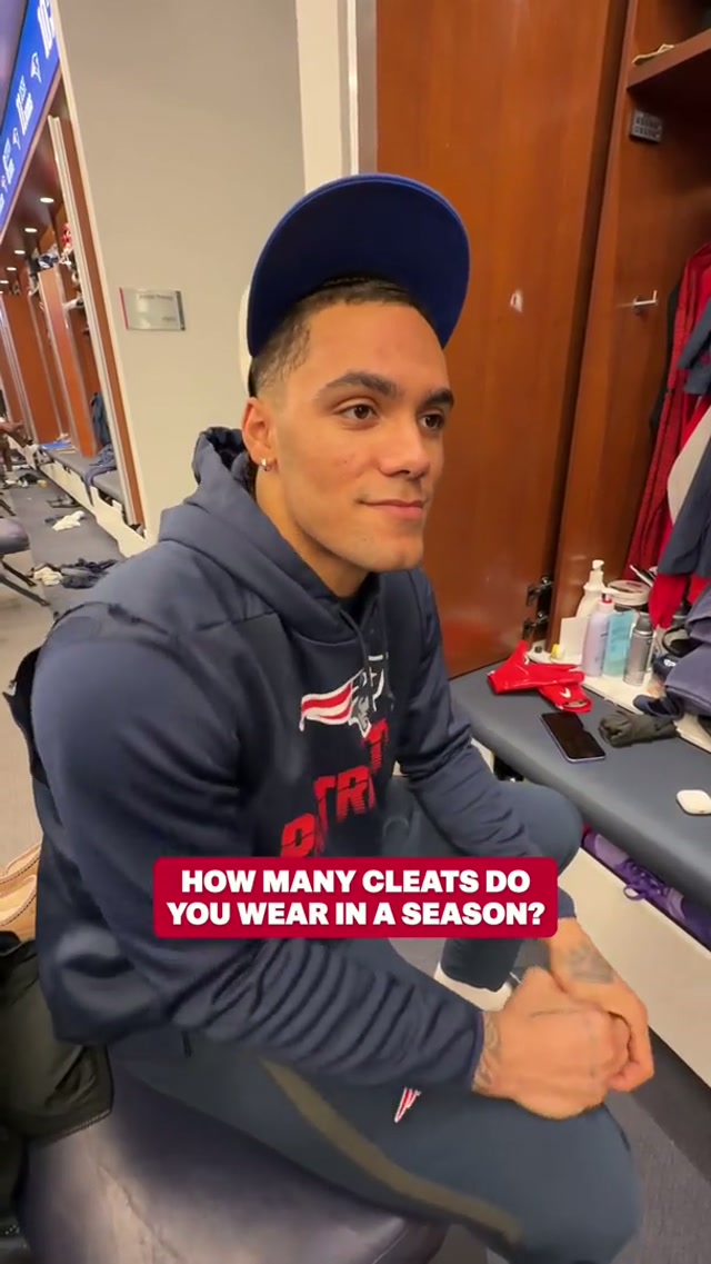 how many cleats do you wear in a season⁉️ #nfl #patriots #cleats 