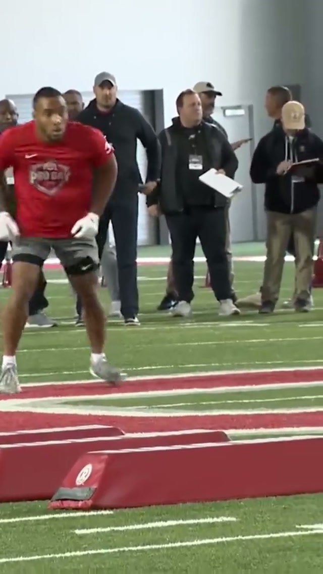 treveyon henderson putting in work at the ohio state pro day‼️ #nfl #patriots #treveyonhenderson #ohiostate 