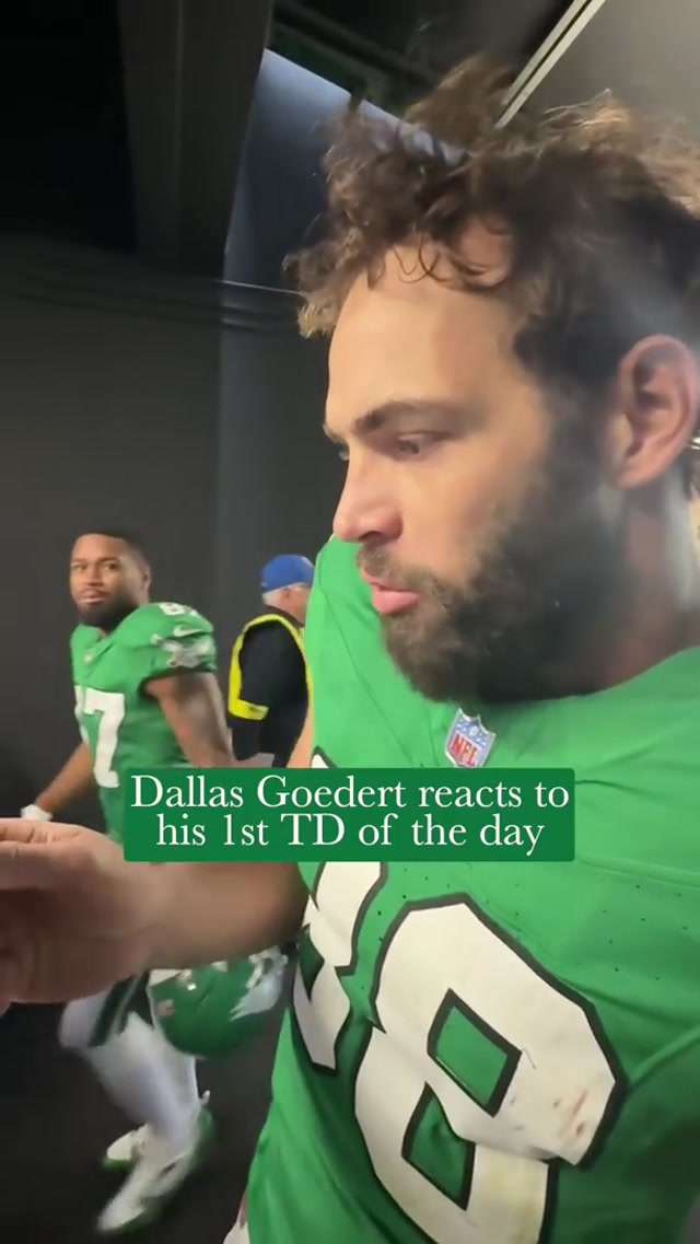 Had to get in on National Tight End Day! #eagles #nfl #dallasgoedert 