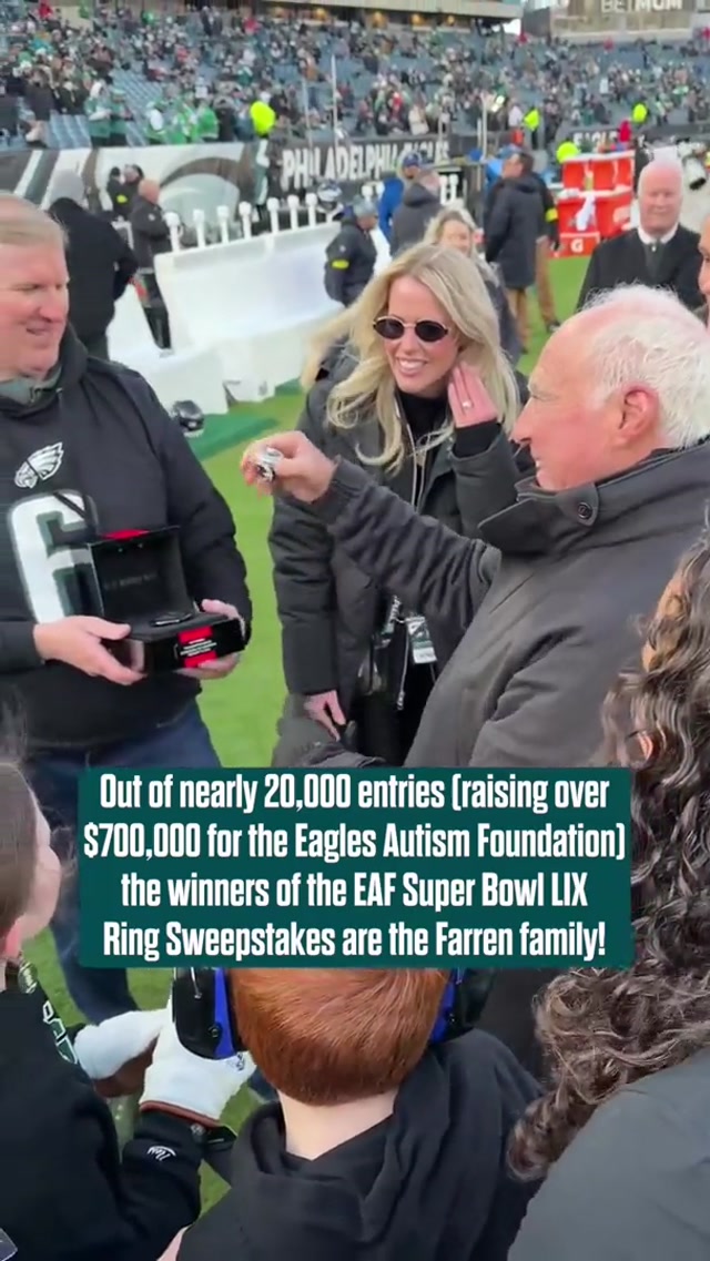 Congratulations to the Farren family 💍 #eagles #nfl #superbowl #eaglesautismfoundation 