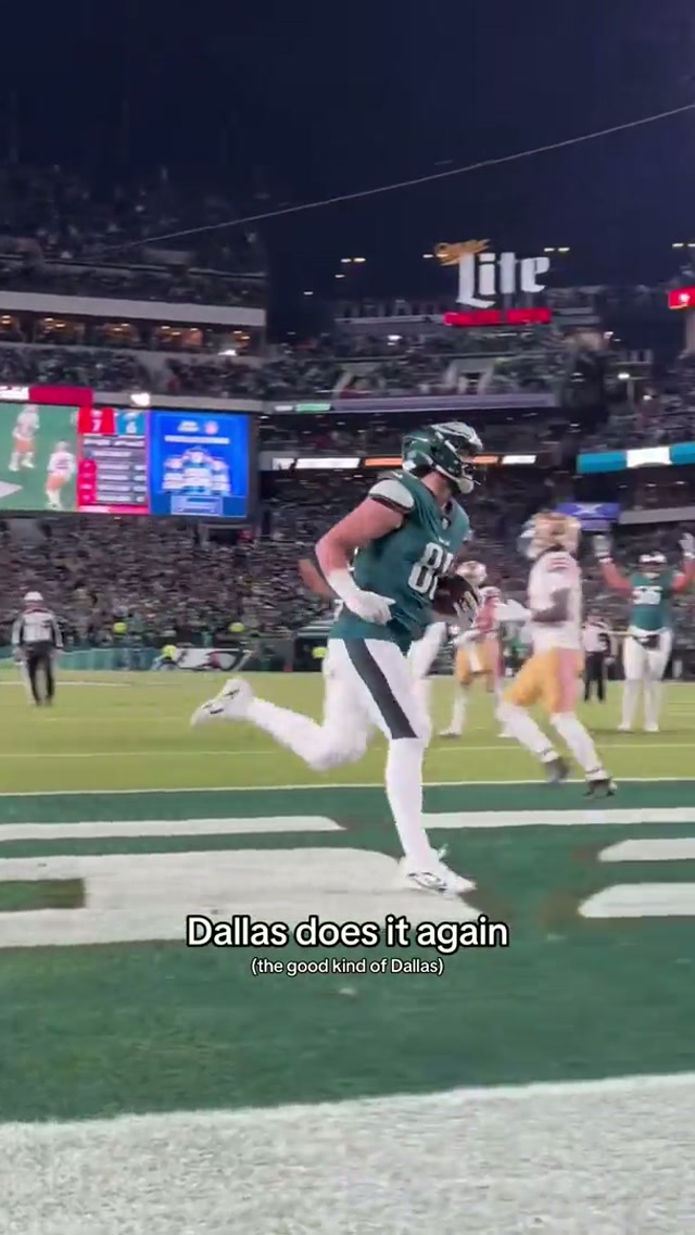 Another one, thank you #eagles #nfl #dallasgoedert