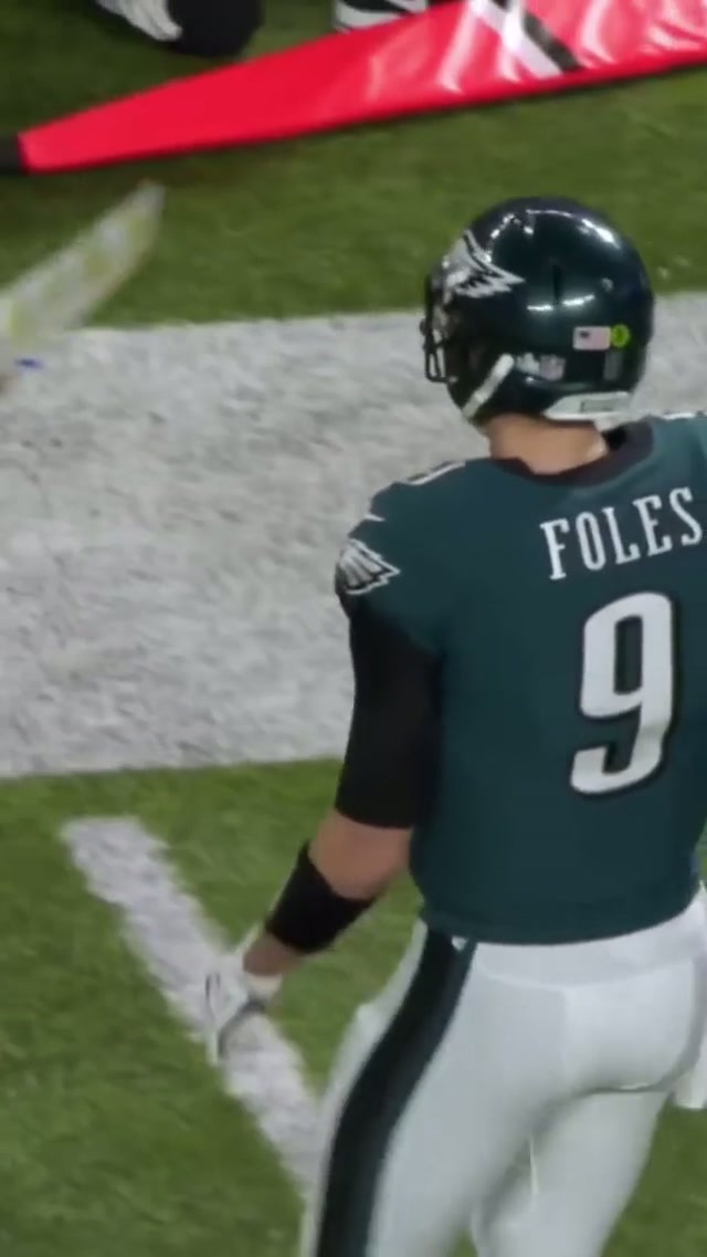 Everyone stop what you’re doing and say HAPPY BIRTHDAY NICK FOLES #eagles #nfl #nickfoles