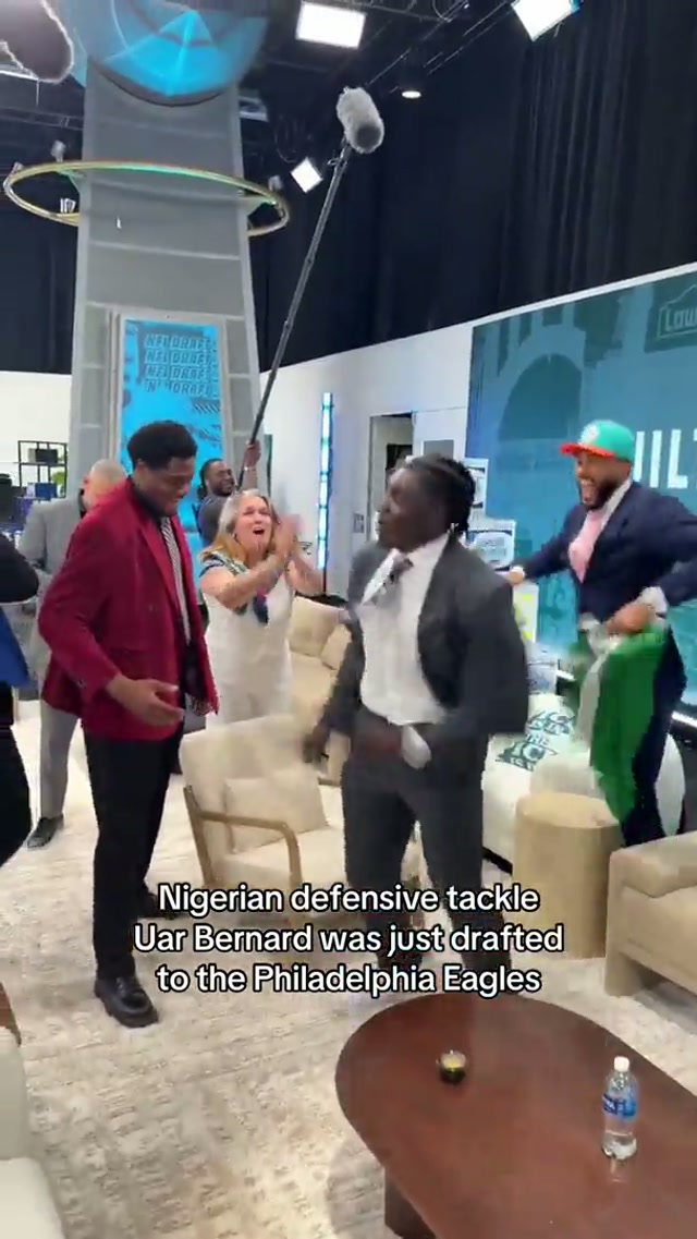 Who else can’t stop smiling for him? #eagles #nfl #nfldraft #uarbernard 