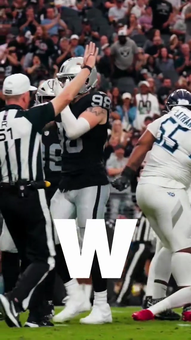 The best kind of Monday’s 😏
#victorymonday #nfl #raidernation