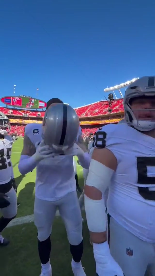 Time to create chaos.
@Maxx Crosby 
#nfl #maxxcrosby #gameday