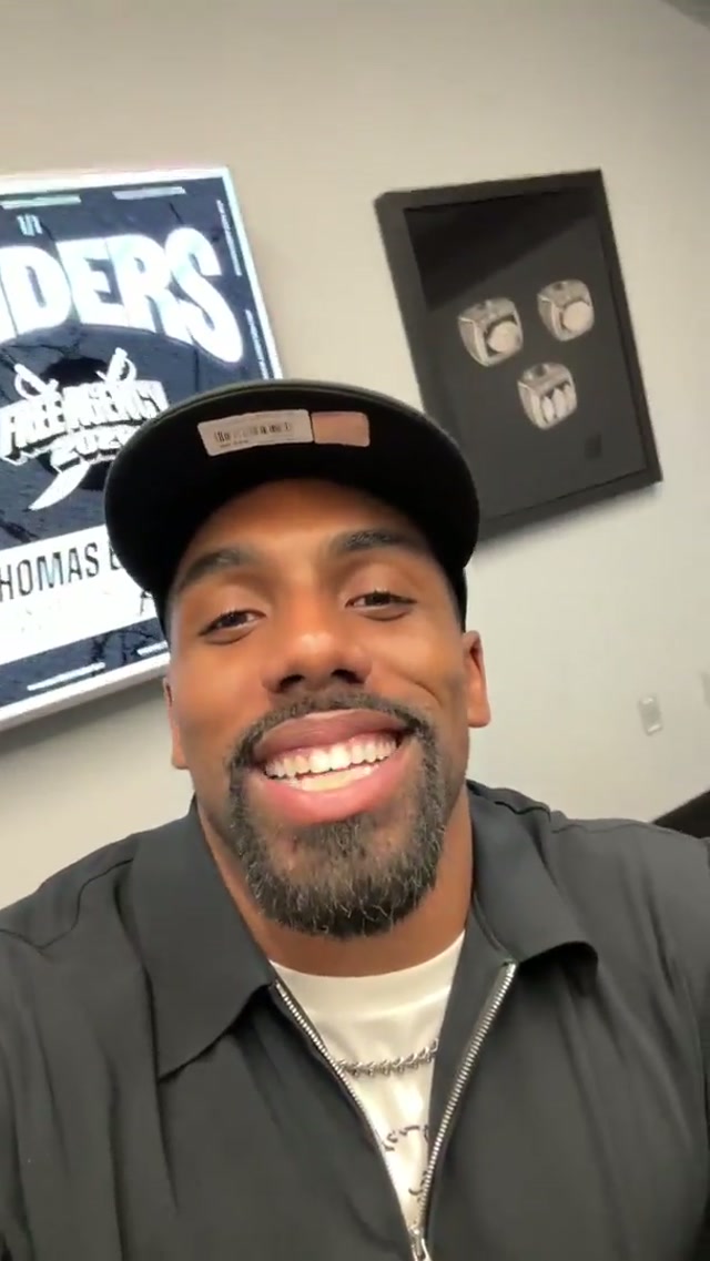 BOOKER BACK IN THE BUILDING 🗣️🗣️ #thomasbookeriv #vegas #nfl #freeagency #raidernation 