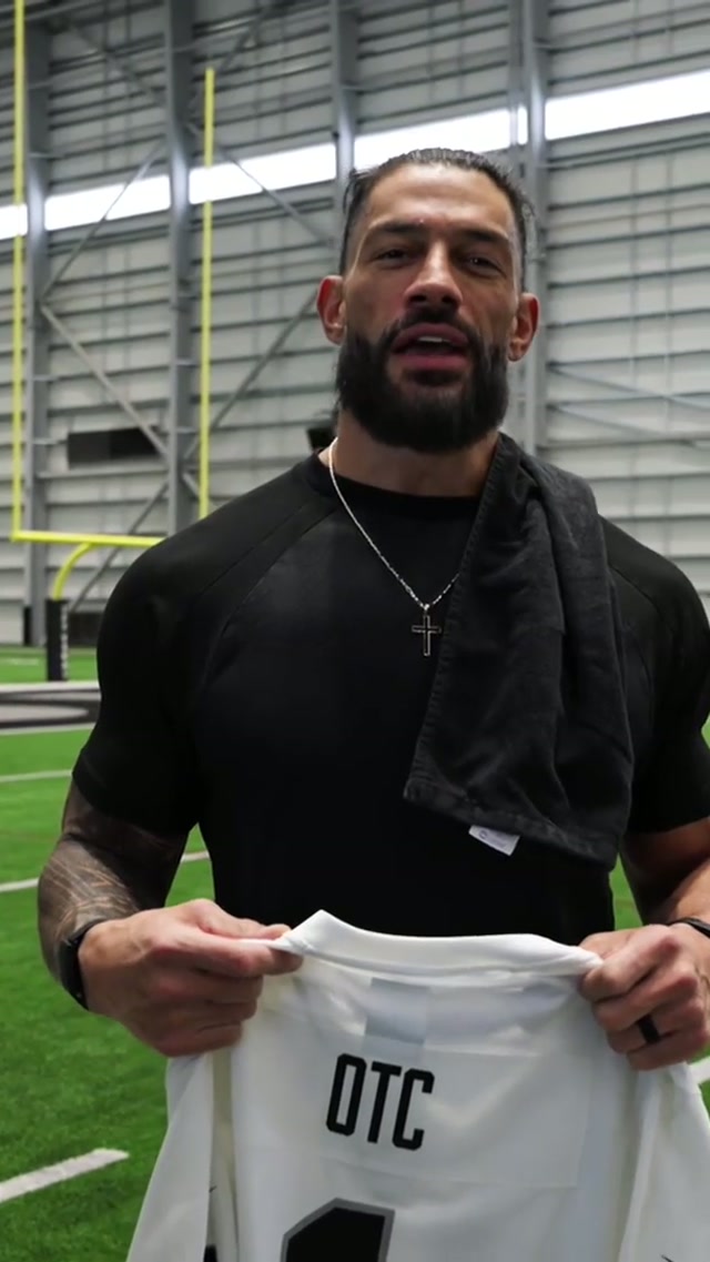 The OTC is back ☝🏽 #wrestlemania #romanreigns #otc #raiders #workout 