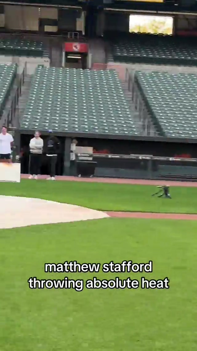 did you know he played baseball? AND GUESS WITH WHO? #LARams #MatthewStafford #MLB #baseball