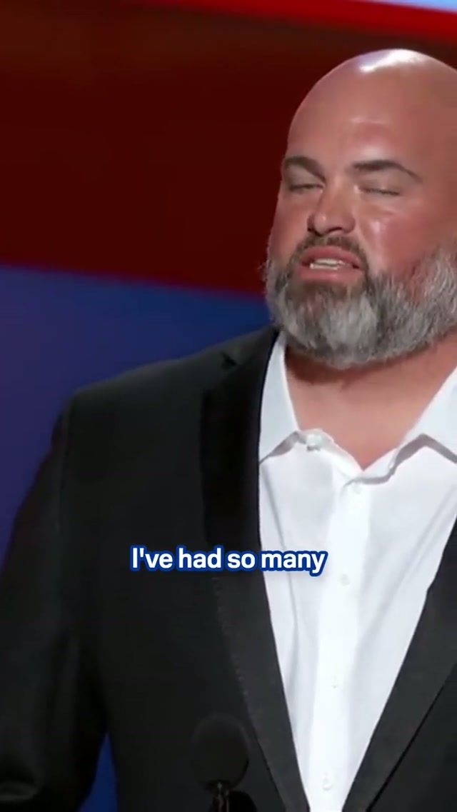 Andrew Whitworth’s Walter Payton Man of the Year speech in 2021 gets us every time. 🥹 #nfl #larams #hopecore 