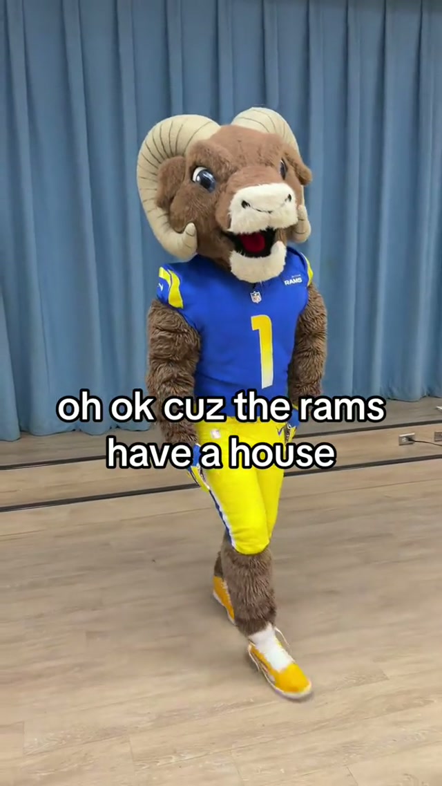 whose house?! 🐏🏠 #larams #212 #mascot #nfl #rams 
