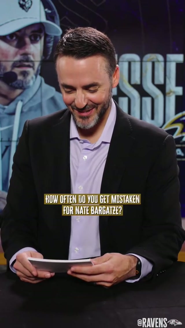 @Nate Bargatze meet your doppelgänger 😂😂😂 