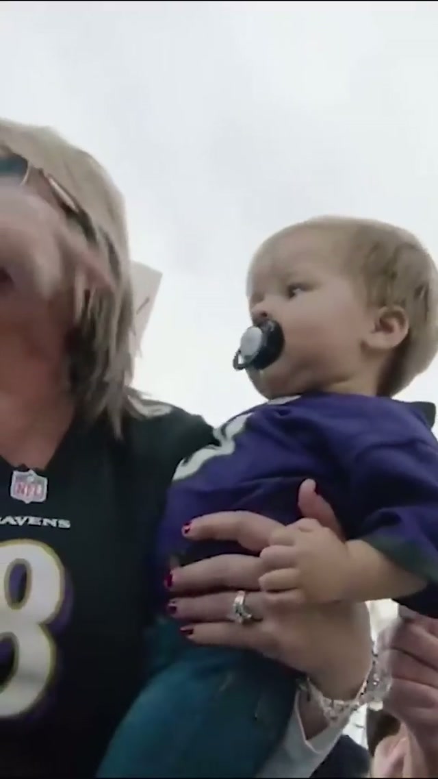 Inspiring the next generation #lamarjackson #probowl #throwback #nfl