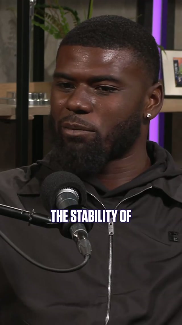 Snoop staying in Baltimore❗️
#nfl #ravens #baltimoreravens #baltimore 